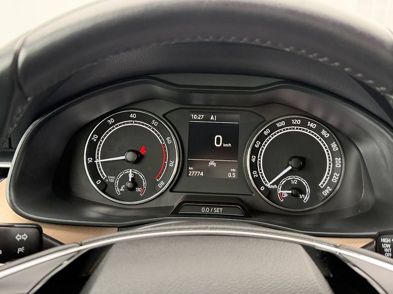 Škoda Scala Style 1,0 TSI 81 kW 6° MP - fotka 19 z 34