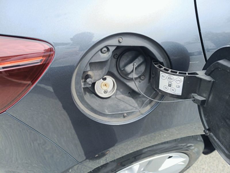Renault Clio (2022) TCe 100 Zen - fotka 17 z 19