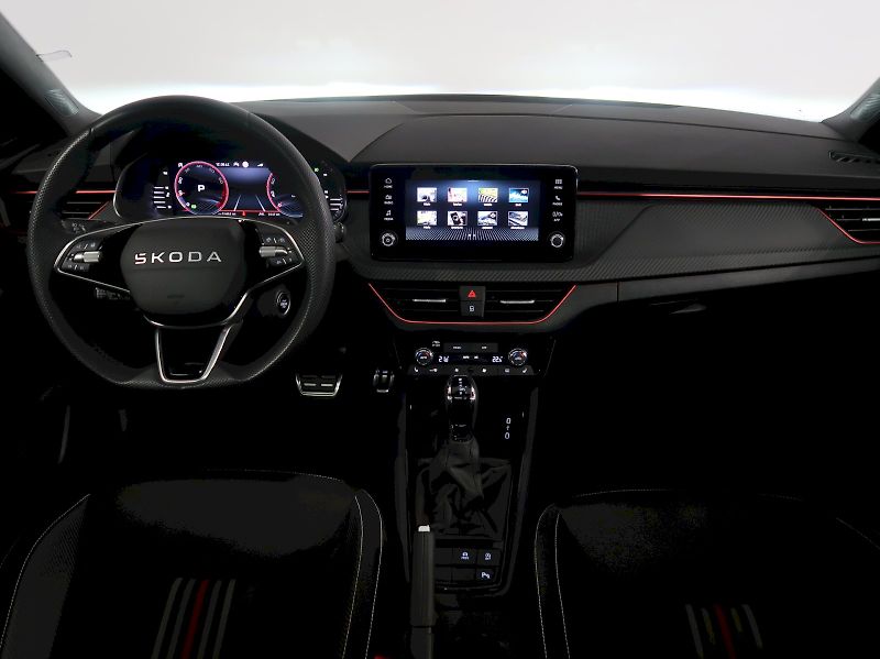 Škoda Scala (2025) MONTE CARLO 1.5TSI 110KW DSG P - fotka 5 z 39