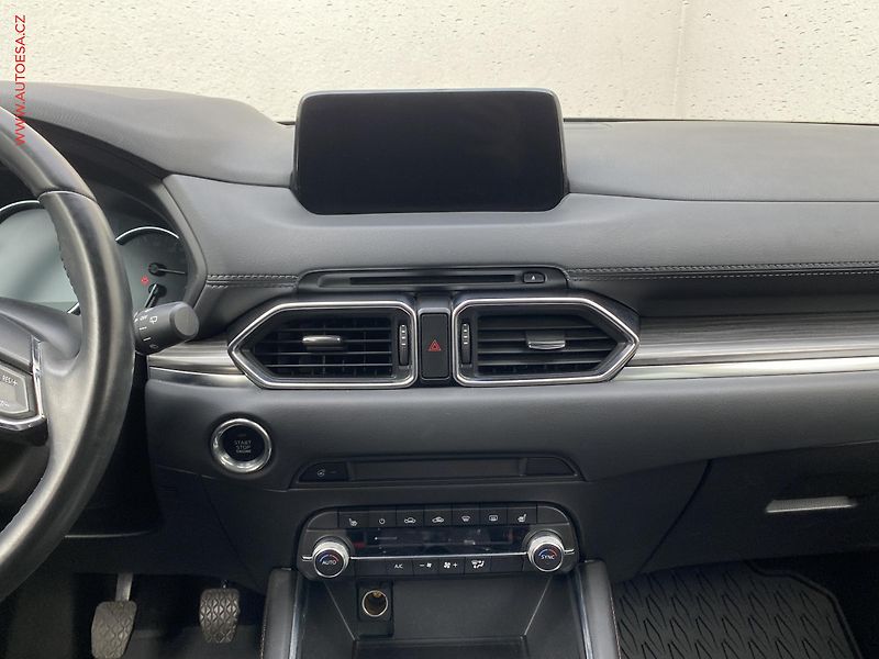 Mazda CX-5 (2019) 2.0 i 4x4, ČR, TZ, navi - fotka 12 z 20