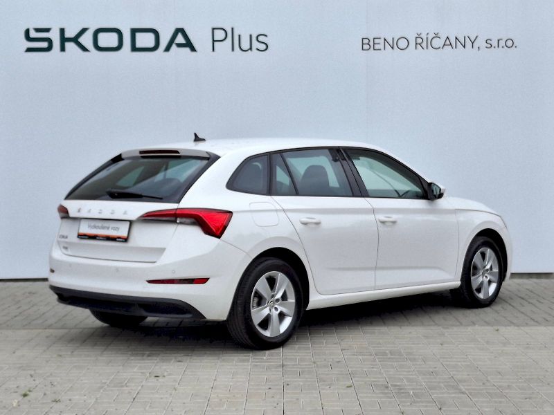 Škoda Scala (2023) Ambition 1,0TSi 81kW - fotka 2 z 33