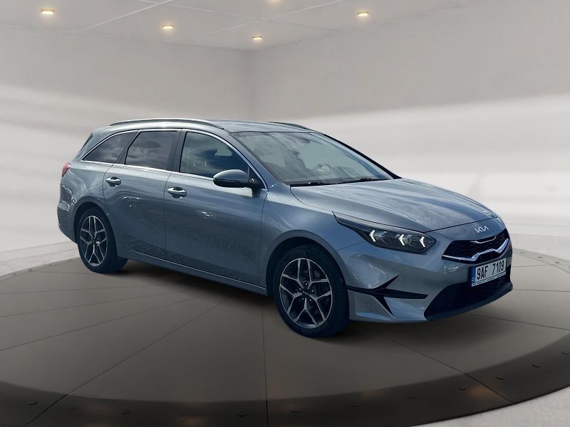 Kia Ceed (2022) TOP 1.5T-GDI 118kW CZ DPH - fotka 3 z 11