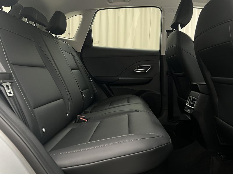 MG ZS HYBRID+ EXCLUSIVE 1.5 AUT - fotka 19 z 39