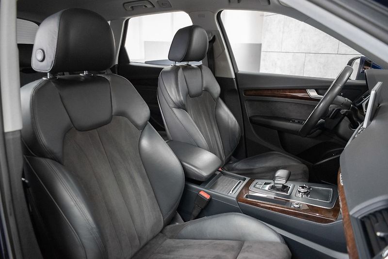 Audi Q5 40 TDI 4x4*AIR*TAŽNÉ*KAMERA360 - fotka 11 z 46