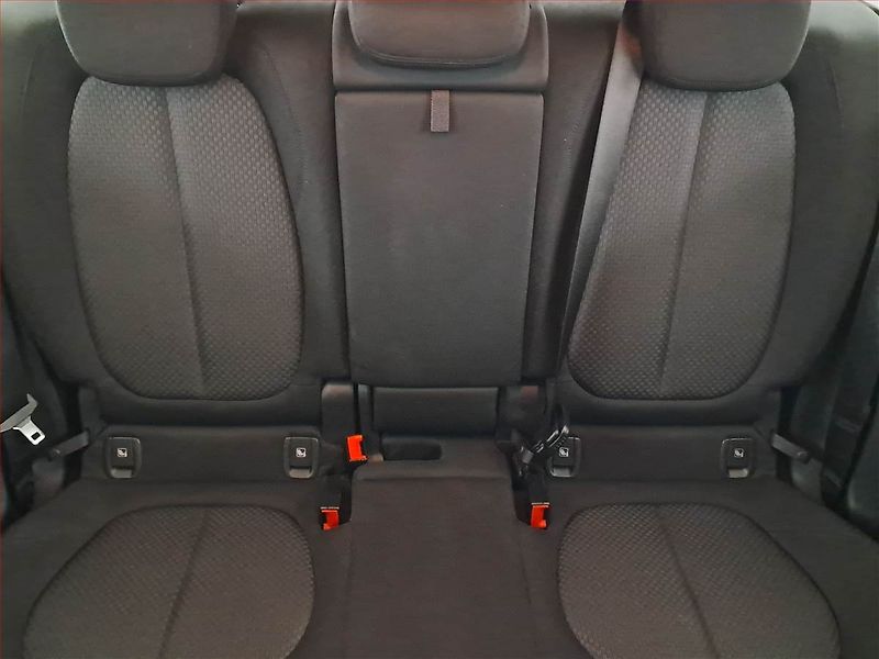 BMW X1 (2022) xDrive20i - fotka 10 z 17