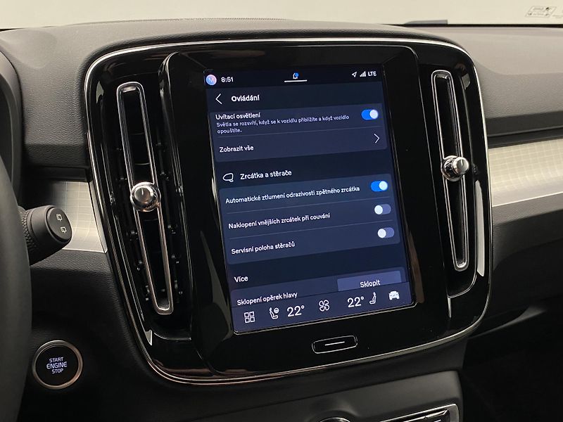 Volvo XC40 B4 DARK PLUS AUT  - fotka 47 z 56
