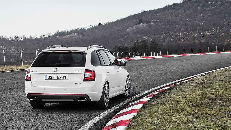 Škoda Octavia Combi.