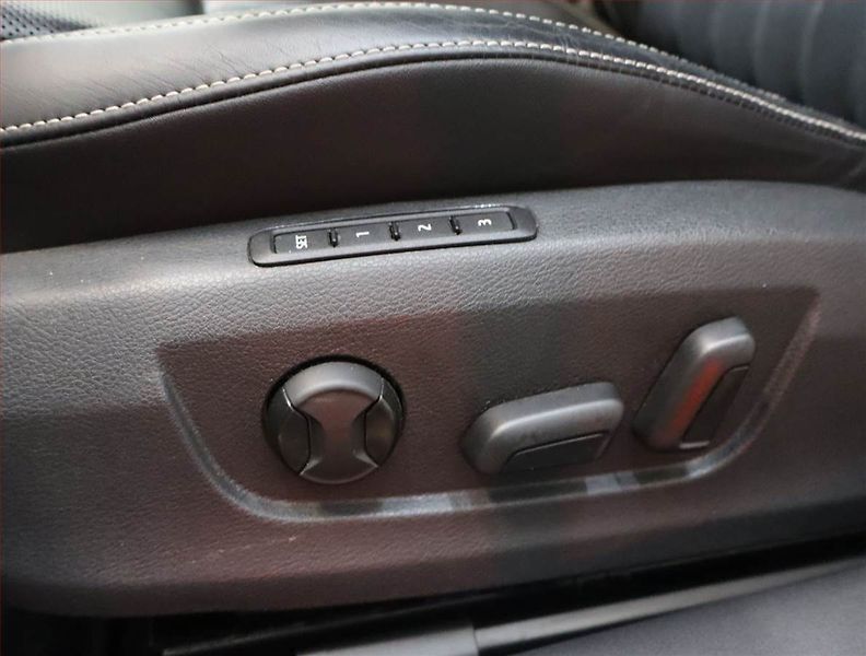 Škoda Superb (2022) Laurin&Klement 2.0 TDI - fotka 22 z 25