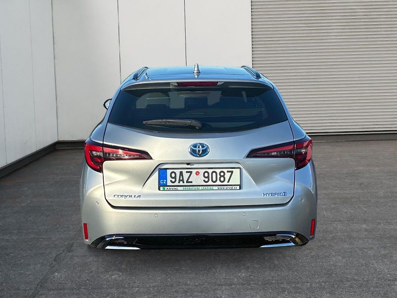 Toyota Corolla (2023) COMFORT 1.8HYBRID 72kW CZV DPH - fotka 5 z 11