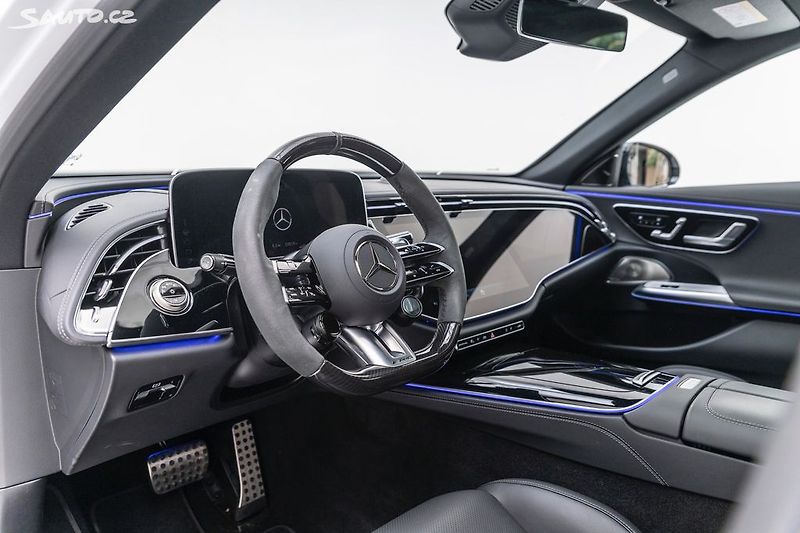 Mercedes-Benz Třídy E 53 AMG Hybrid*AMG Performance - fotka 6 z 41