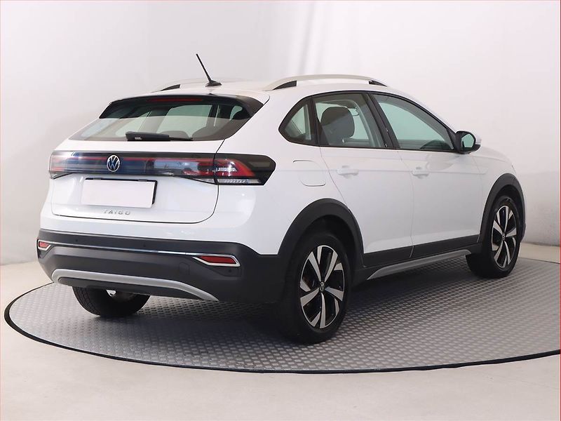 Volkswagen Taigo (2023) 1.5 TSI - fotka 5 z 21