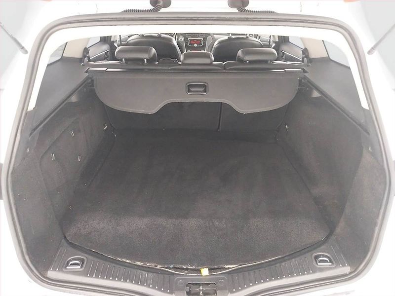 Ford Mondeo (2011) 2.0 TDCi, po STK, jezdí dobře - fotka 14 z 18