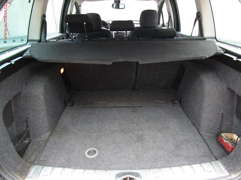 Peugeot 307 (2002) 1.6 16V, ČR, Klima - fotka 7 z 16