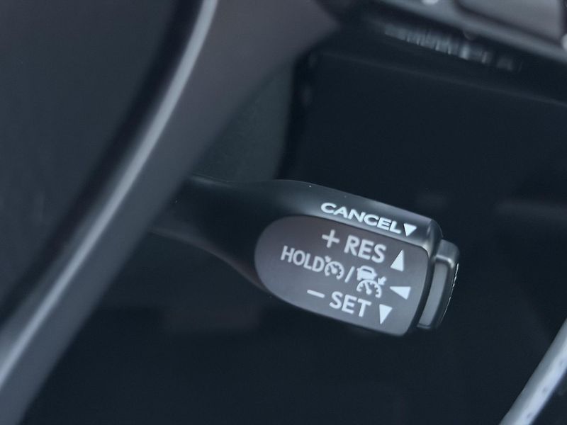 Toyota C-HR 2.0 Hybrid GR Sport e-CVT - fotka 17 z 31
