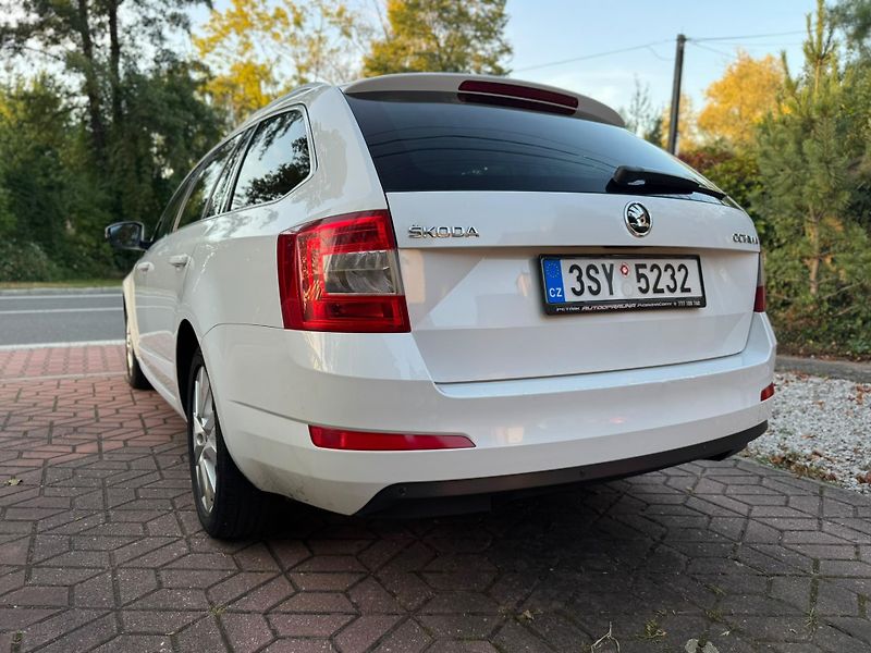 Škoda Octavia 2.0TDi STYLE 1.MAJ DPH ROZVODY - fotka 14 z 25