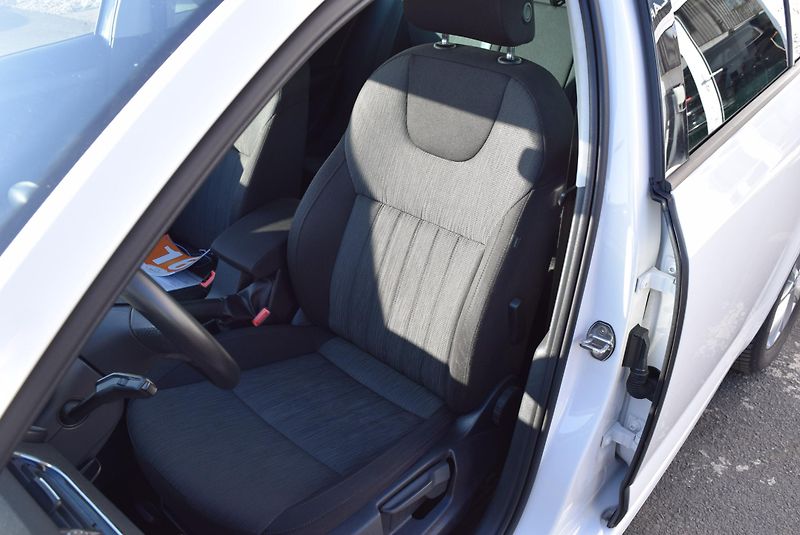 Škoda Octavia (2020) 1.5TSI 110kwSTYLE FULL LED NAV - fotka 22 z 48
