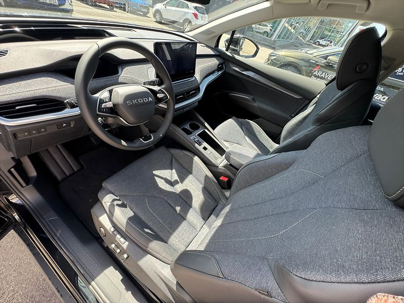 Škoda Elroq (2026) 82 kWh 210 kW  Selection 85 - fotka 8 z 11