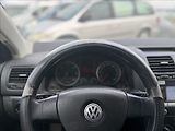 Volkswagen Golf 1,9 TDI 77kW +SADA KOL, TAŽNÉ - náhled 11