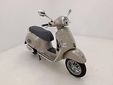 Vespa GTS 125 (2025) E5+ Beige Avvolegente 2025 (sl - náhled 1