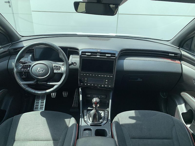Hyundai Tucson N-LINE 1,6 T-GDi 110kW - fotka 2 z 34