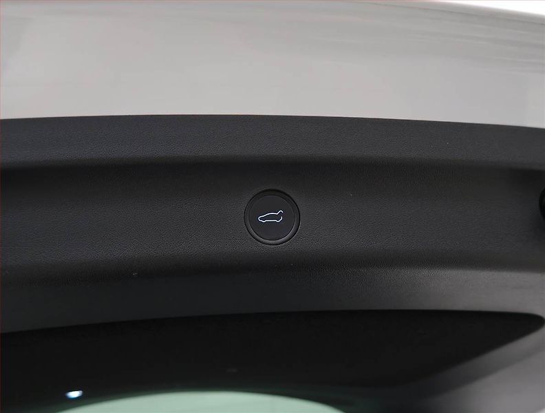 Tesla Model Y (2022) Long Range AWD 79kWh, SoH 93% - fotka 30 z 33