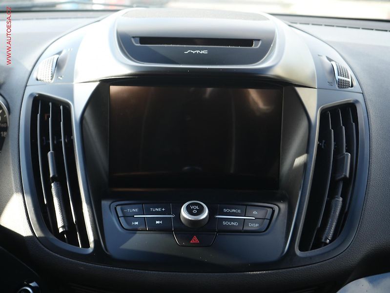 Ford Kuga (2018) 1.5 EB 4x4, AT, navi, bixen - fotka 12 z 21