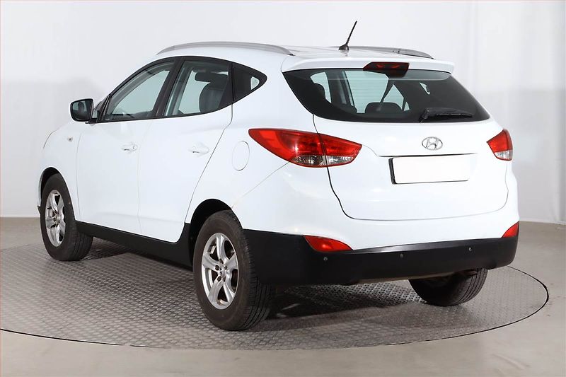 Hyundai ix35 (2011) 1.7 CRDi, Serv.kniha - fotka 4 z 19