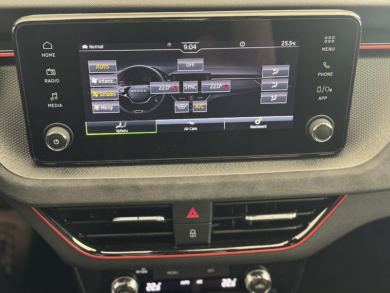 Škoda Kamiq (2026) Dynamic 1.5 TSI 110 kW DSG - fotka 15 z 24