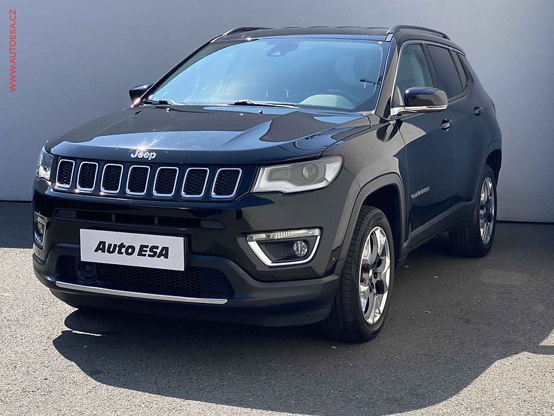Jeep Compass (2020) 1.4T 4X4, Limited, AT, +ALU - fotka 3 z 22