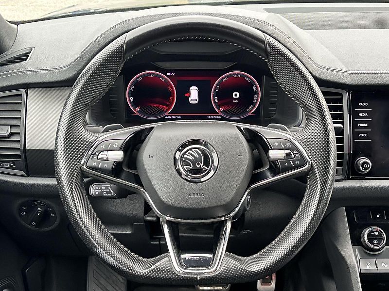Škoda Kodiaq (2022) 2.0 TDI 4x4 DSG Sportline+ - fotka 19 z 33
