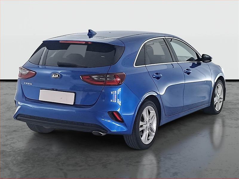 Kia Ceed (2018) 1.4 T-GDI, Automat, Navi - fotka 5 z 19