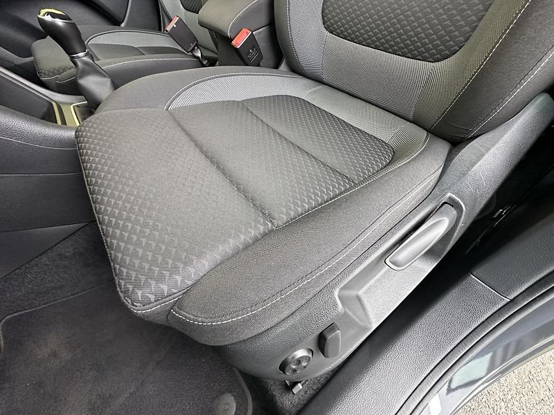 Volkswagen Sharan (2021) 1.4TSI/110kW * 7.Míst * 2.Maj  - fotka 8 z 45