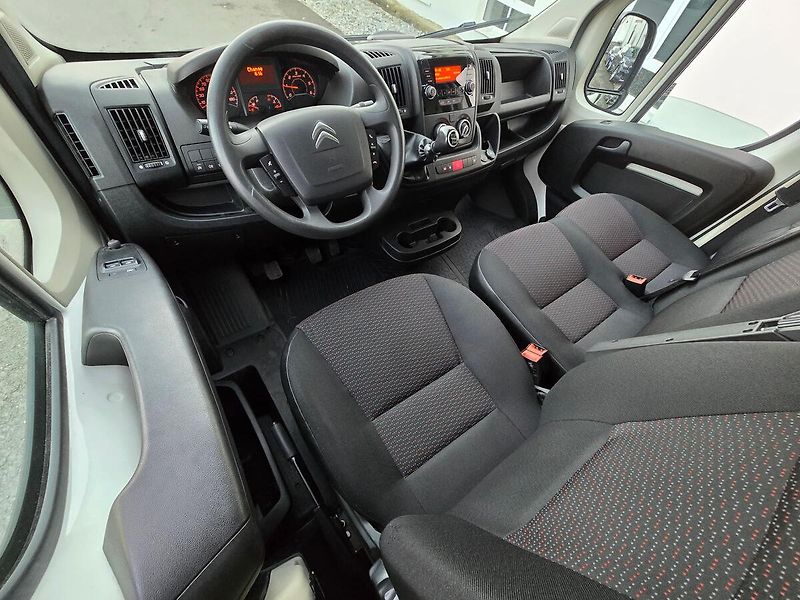 Citroën Jumper L1H1 2,2HDI 88kW - DPH - fotka 10 z 14