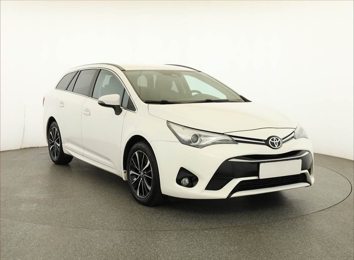 Toyota Avensis 2.0 D-4D, Tempomat