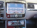 Volkswagen Touareg (2012) 3.0 TDI, 4X4, Automat - náhled 12