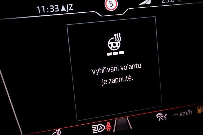 Škoda Superb 3 FL 2.0 TSI 140 kW DSG L&K - fotka 46 z 59
