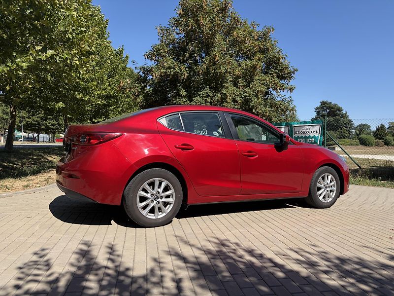 Mazda 3 2.0 SKYACTIV Challenge - fotka 12 z 29