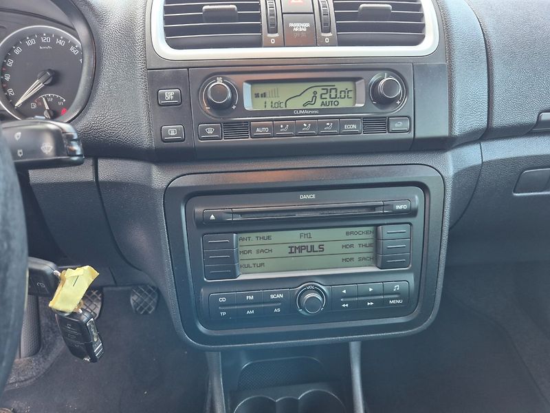 Škoda Fabia (2008) 1.9 TDI ROZVODY TOP - fotka 21 z 35
