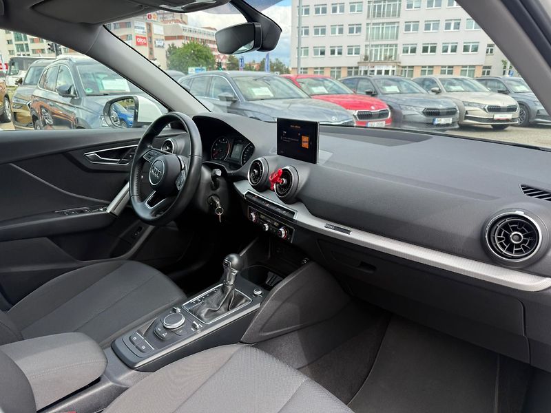 Audi Q2 1.4 TFSI 110kw S tronic - fotka 11 z 23