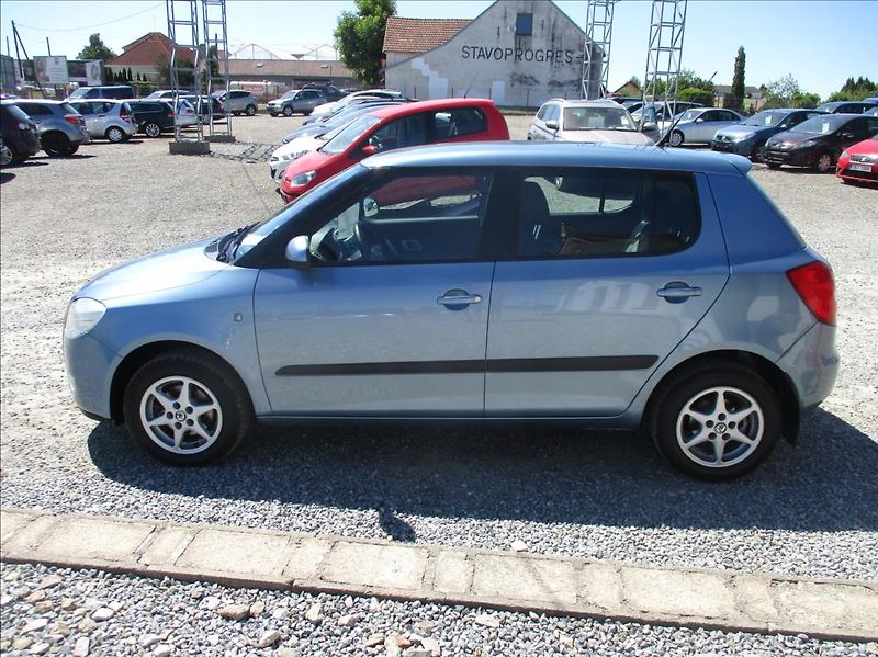 Škoda Fabia 1,4 i 16v, klima, serv.kniha, - fotka 8 z 38
