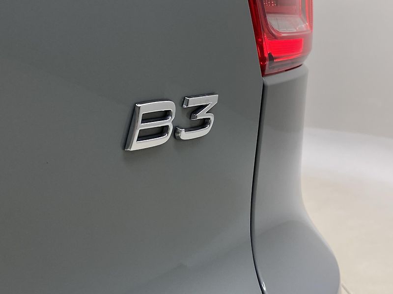 Volvo XC40 B3 CORE AUT CZ - fotka 34 z 49