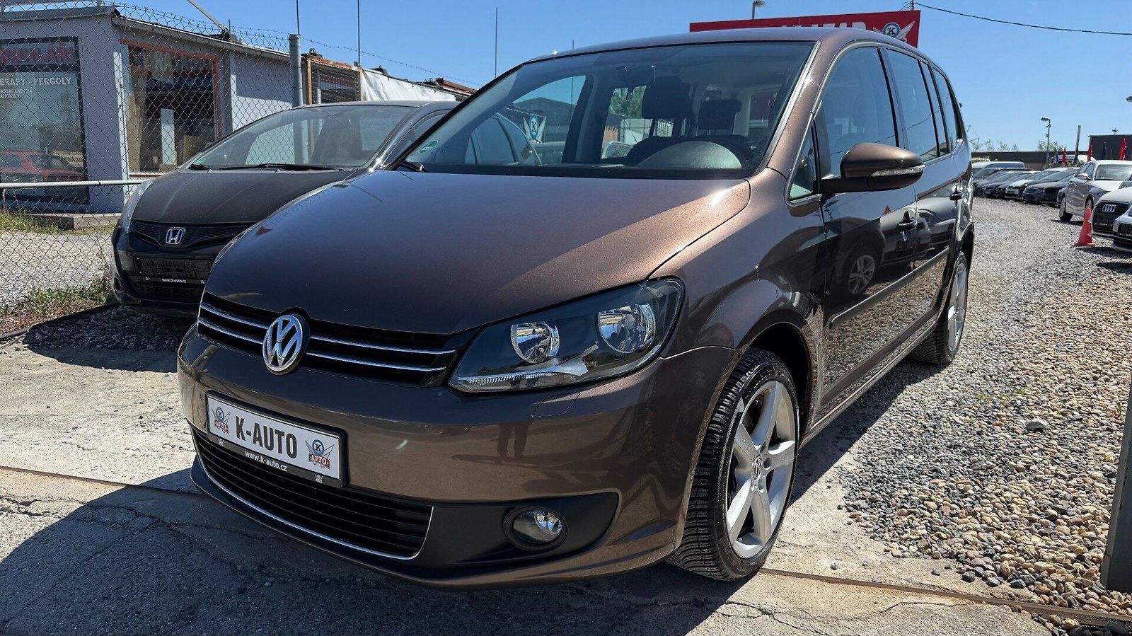 Volkswagen Touran 1.4TSi 103kW *DSG*Webasto*ALU*