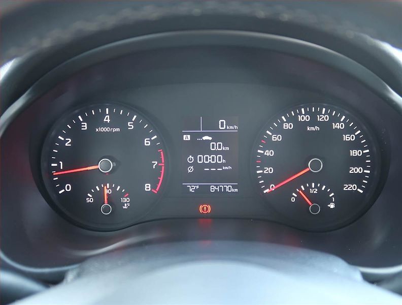 Kia Stonic (2018) 1.4 CVVT, Serv.kniha, Tempomat - fotka 11 z 20