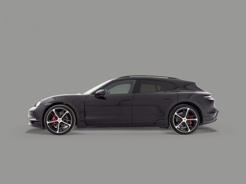 Porsche Taycan 4S Cross Turismo Pano InnoDri - fotka 4 z 19