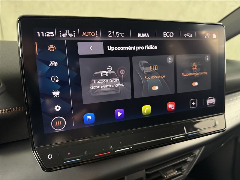 Cupra Born 150kW LED Tepelko Kamera - fotka 29 z 50