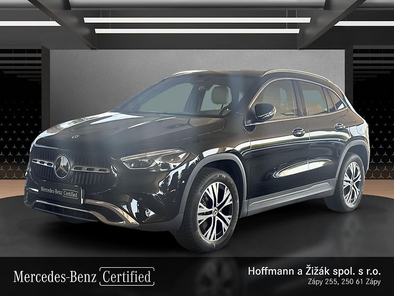 Mercedes-Benz GLA 200d 4MATIC - fotka 1 z 19