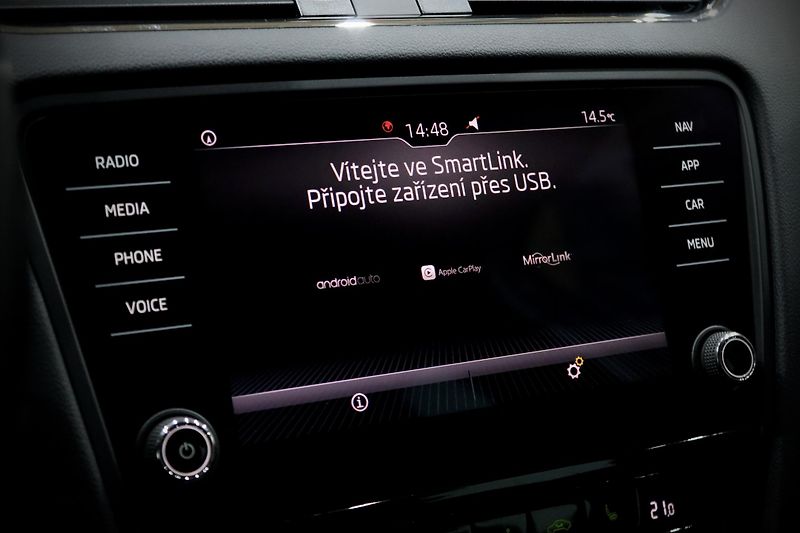 Škoda Octavia 3 FL Combi 1.4 TSI 110 kW - fotka 30 z 31