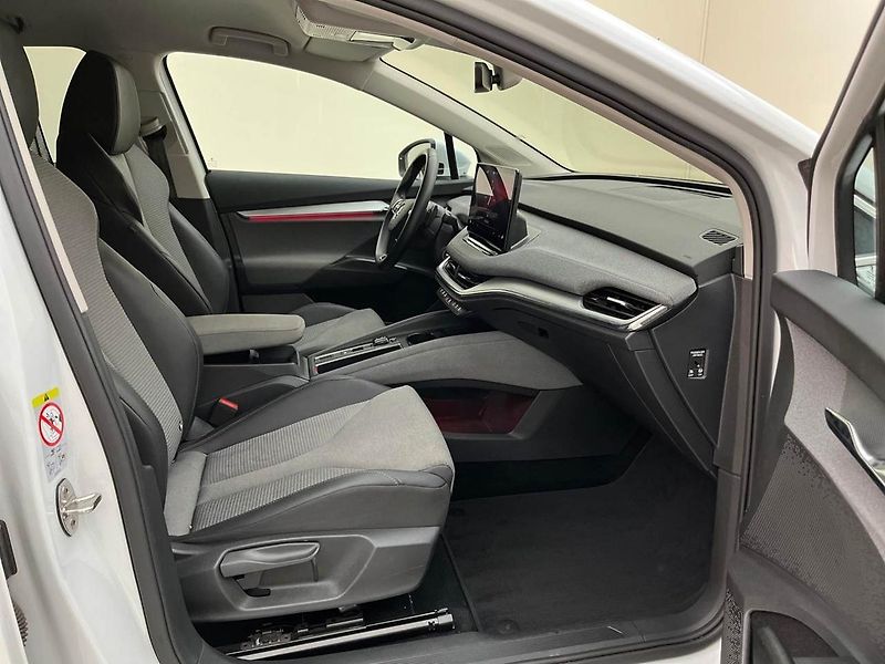 Škoda Enyaq iV 80 LOFT 150kw TZ SOH 97% - fotka 6 z 12