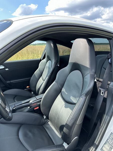 Porsche 911 (2005) Carrera S, 22 245km!!  - fotka 15 z 21
