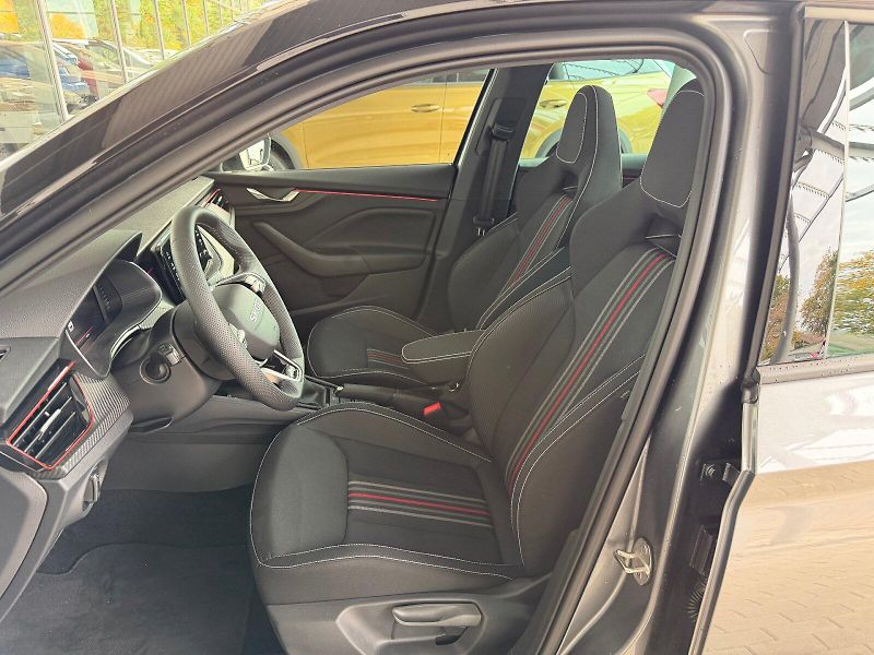 Škoda Kamiq (2026) Monte Carlo 1.0 TSI / 85 kW M6 - fotka 6 z 27